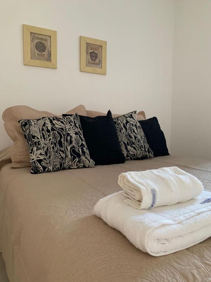 ניוקואן Villa Ober Suites מראה חיצוני תמונה