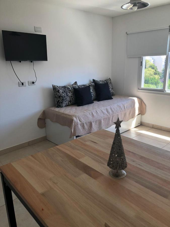 ניוקואן Villa Ober Suites מראה חיצוני תמונה